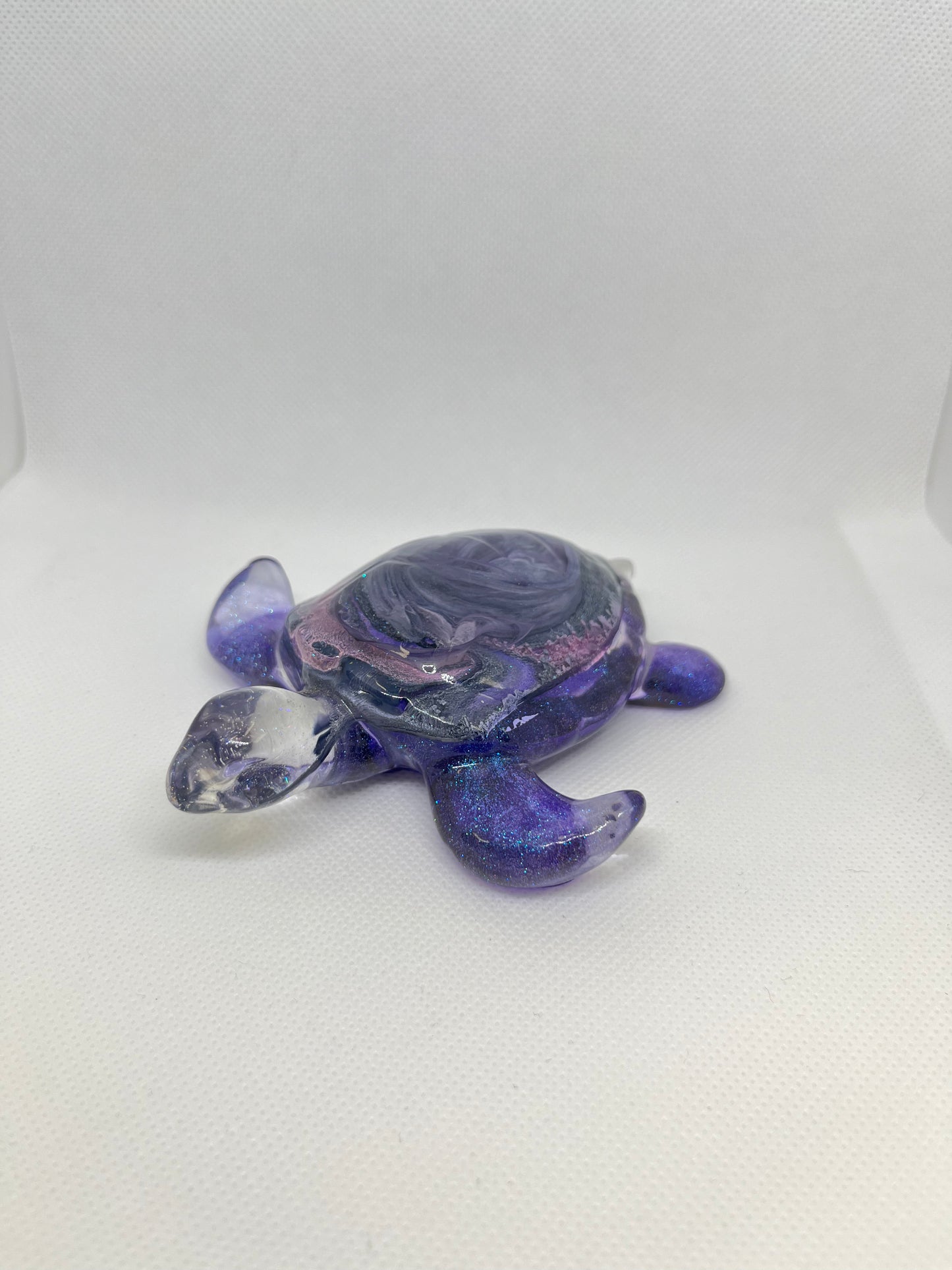 Figurine tortue grand modèle mauve