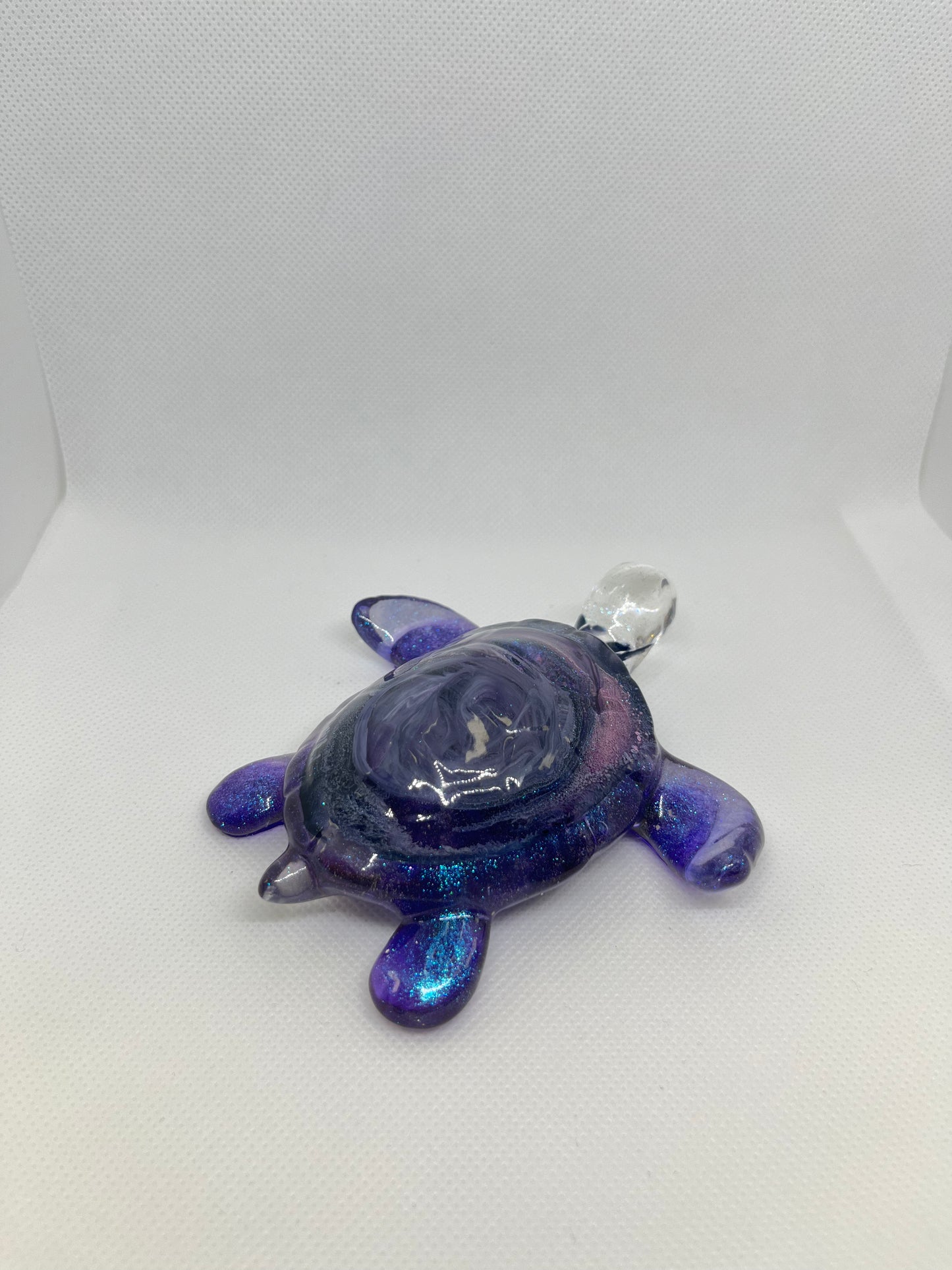 Figurine tortue grand modèle mauve