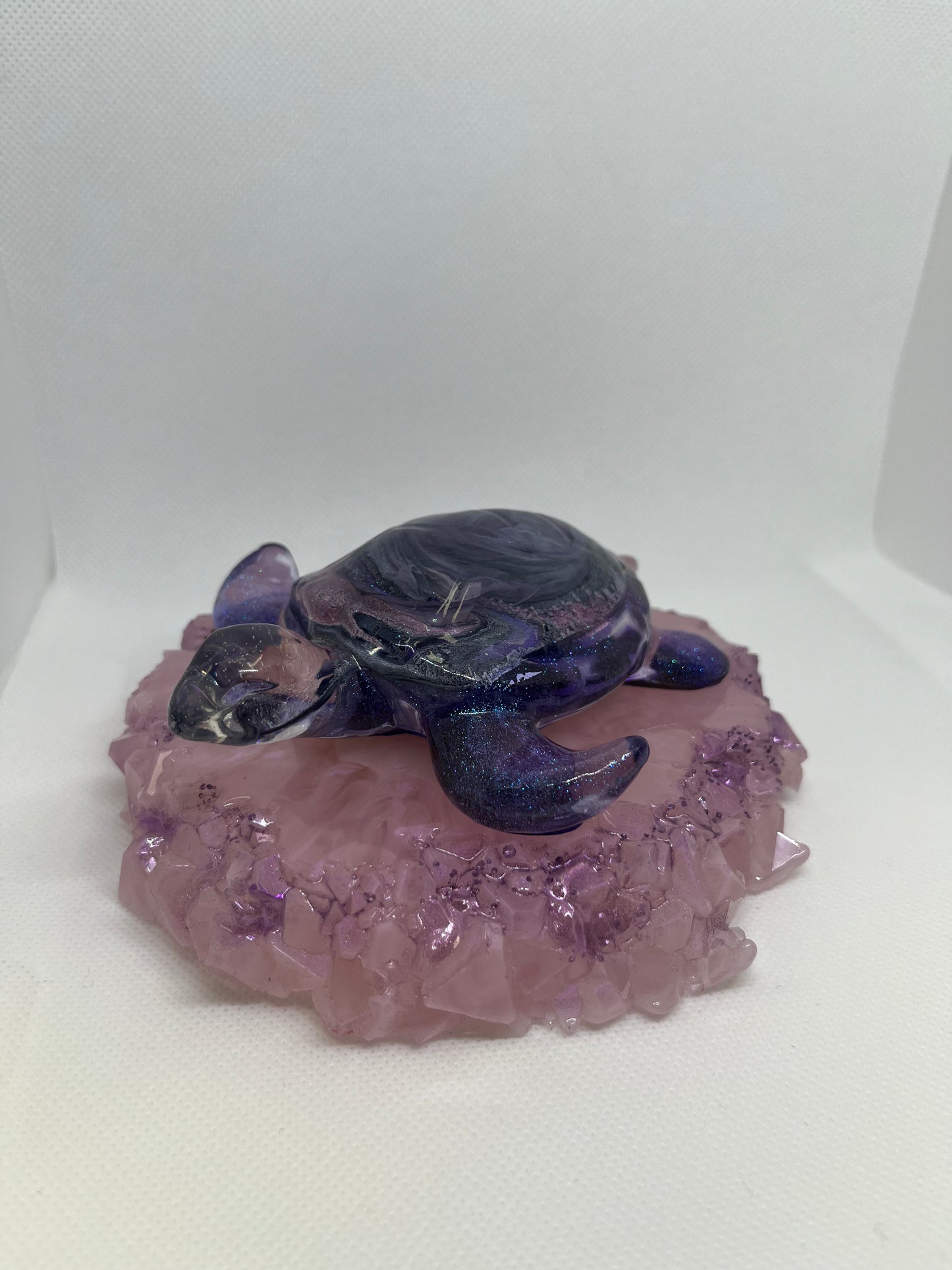 Figurine tortue grand modèle mauve